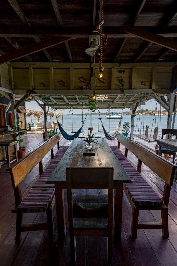 Barrbra Bnb Over The Sea Bocas del Toro Exterior foto